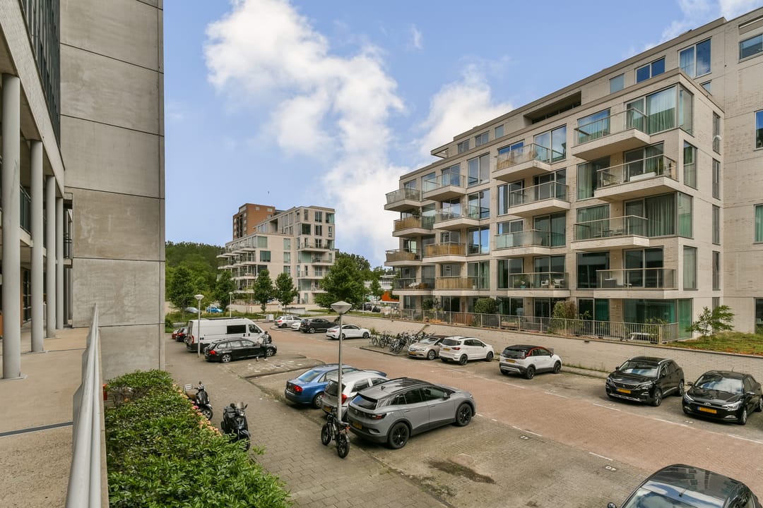 Photo 17 of Gerrit Mannourystraat 41