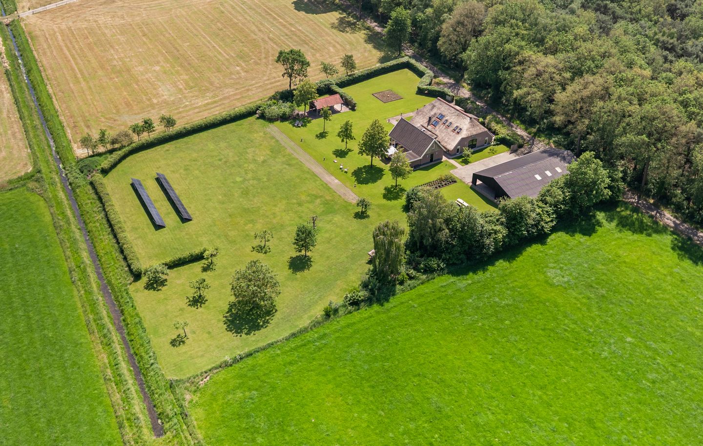 Foto 4 van Laarhoeksweg 7