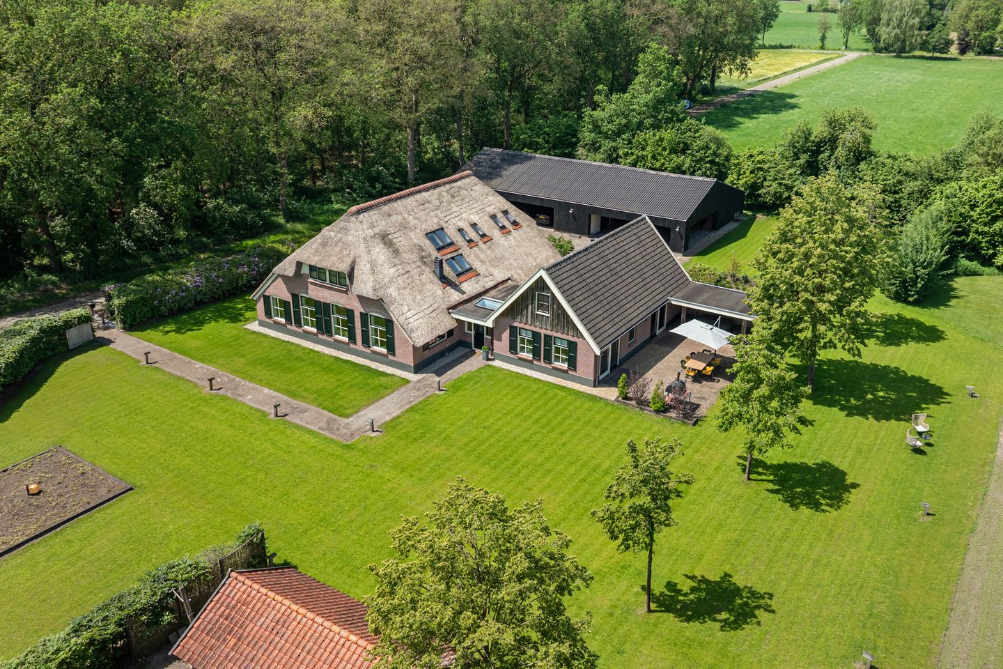 Foto 5 van Laarhoeksweg 7