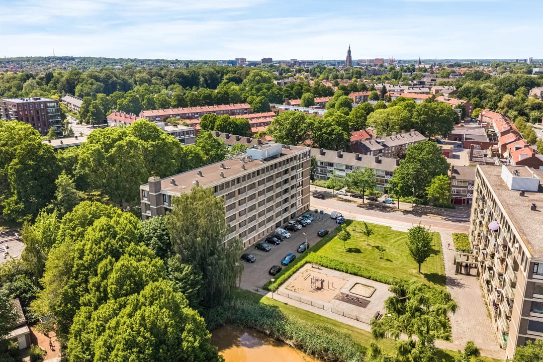 Bright Corner Apartment with South West Balcony Near Amersfoort City Centre