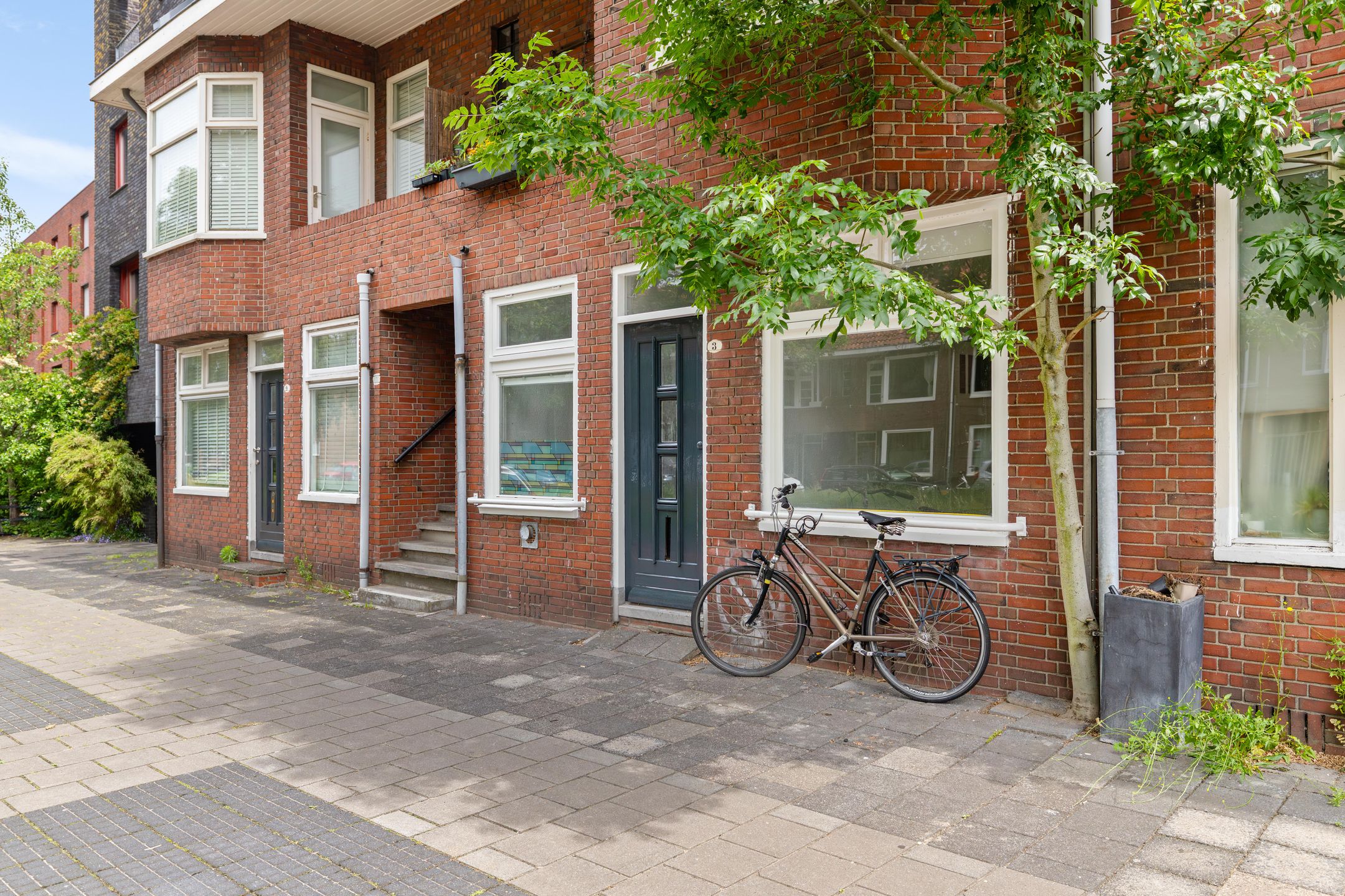 Photo 21 of Rembrandt van Rijnstraat 3