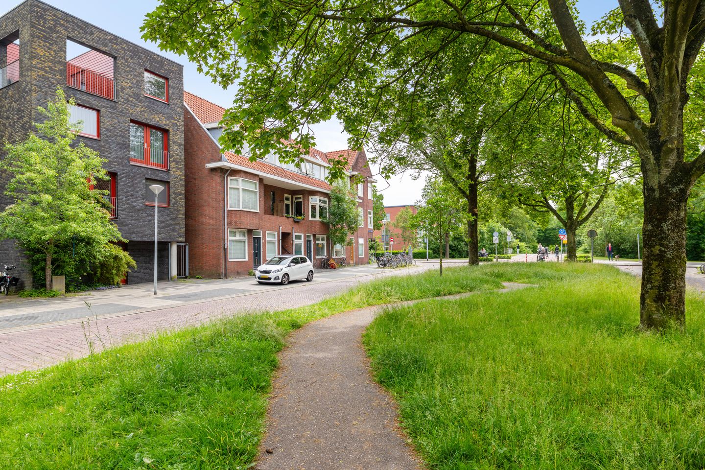 Photo 19 of Rembrandt van Rijnstraat 3
