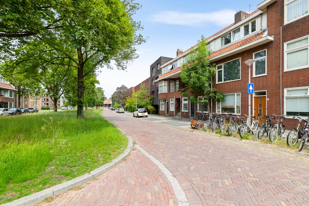 Photo 2 of Rembrandt van Rijnstraat 3