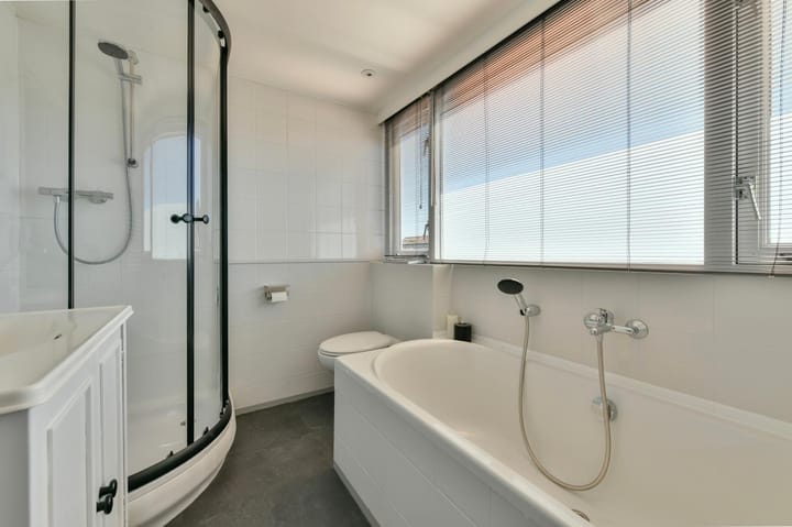 Tussenwoning te koop: Sportlaan 32, Aalsmeer