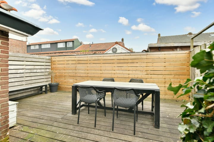 Tussenwoning te koop: Sportlaan 32, Aalsmeer