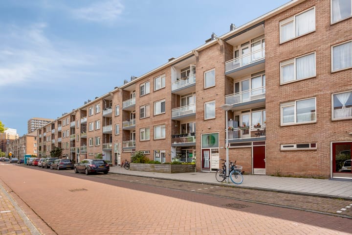 Photo 4 of Alkmaarstraat 147