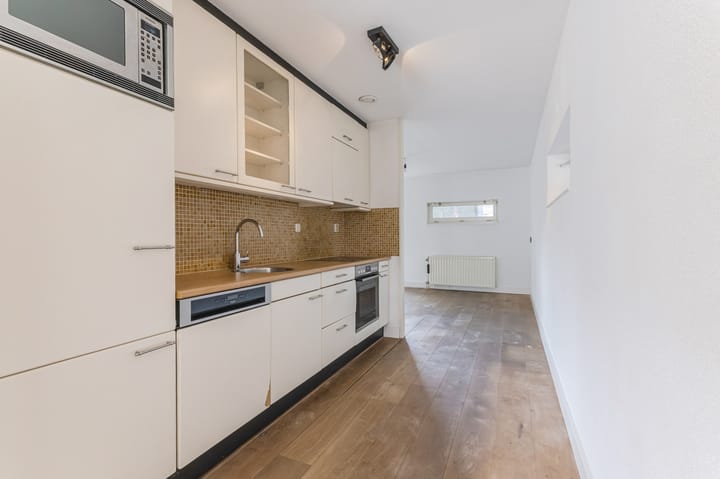 Hoekwoning te koop: Oegstgeeststraat 271, Tilburg
