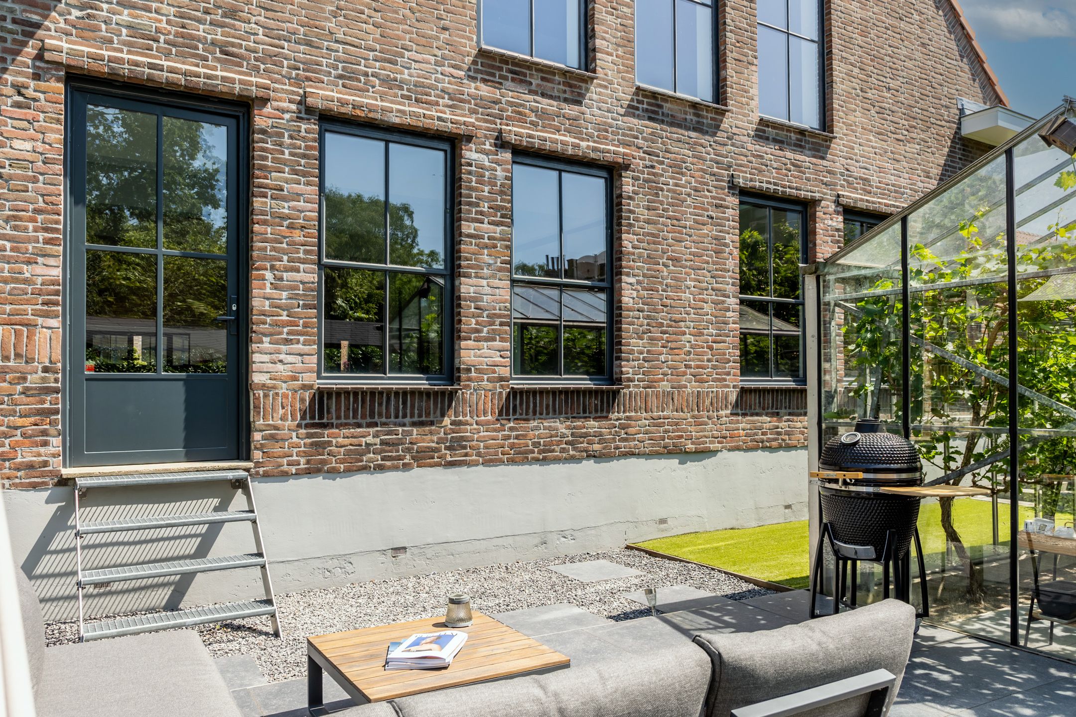 Historic Wine Warehouse Converted into Unique Canal-Side Residence with Guest Apartment and Practice Space — 75