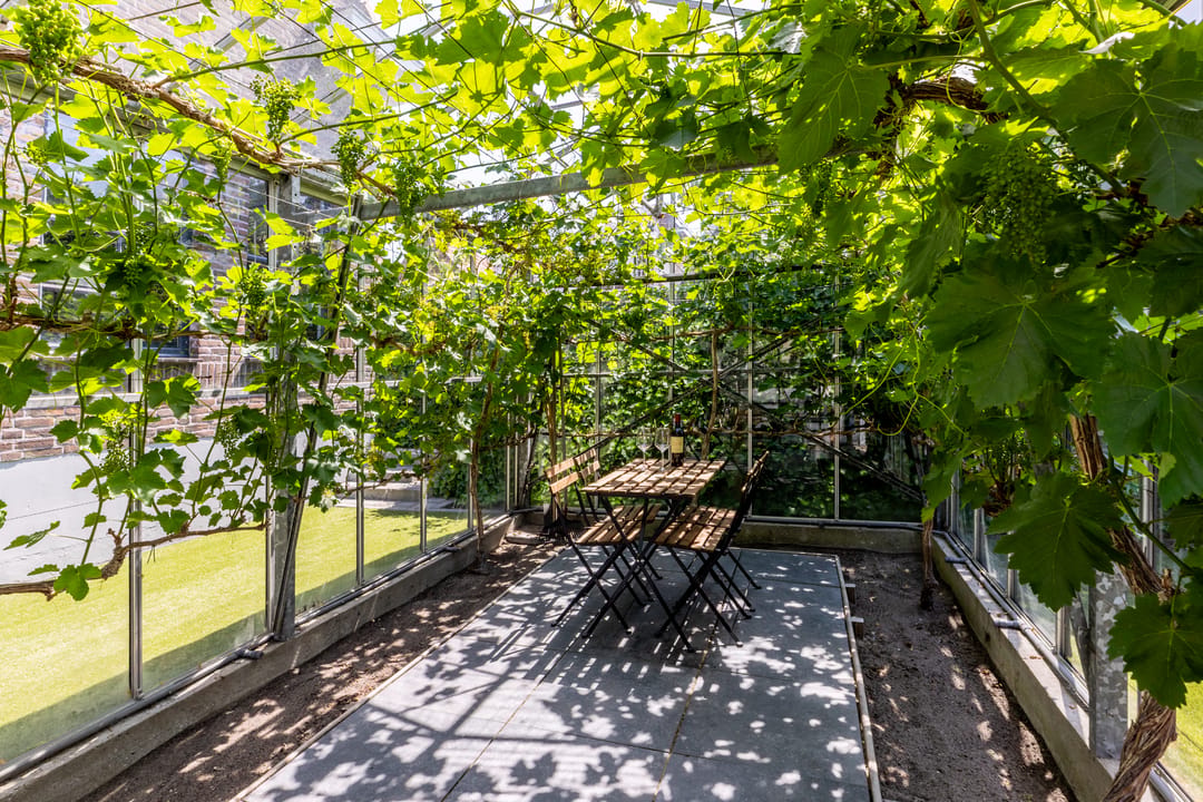 Historic Wine Warehouse Converted into Unique Canal-Side Residence with Guest Apartment and Practice Space — 7