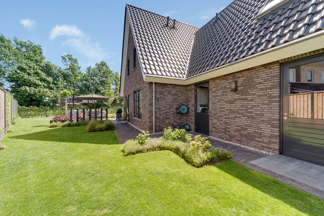 Photo 56 of Van Aeswijnstraat 15