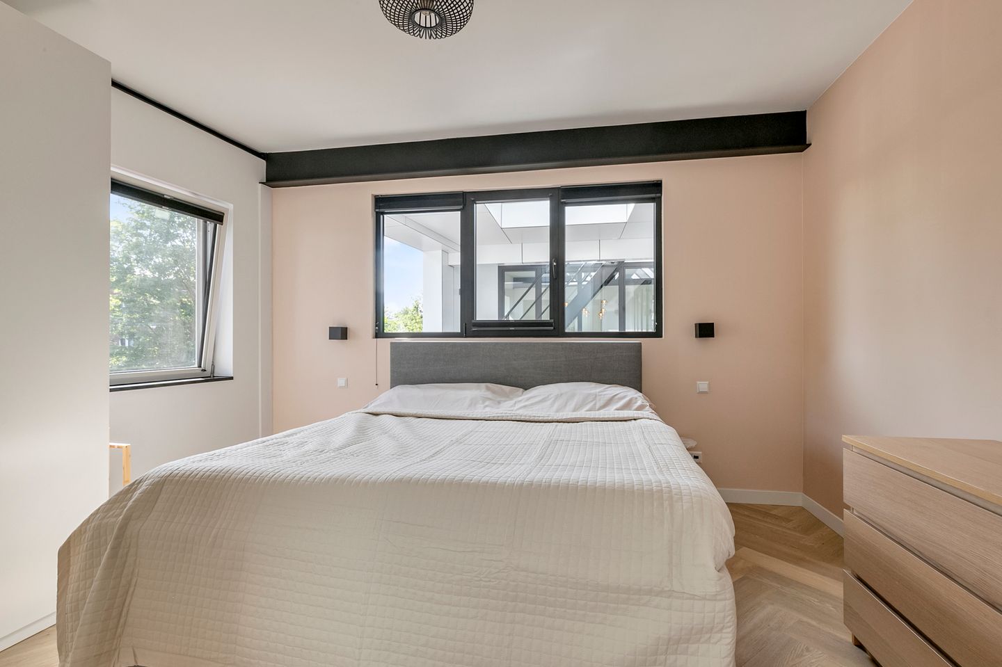 Luxurious Renovated Upper Apartment with Spacious Rooftop Terrace in Huissen Center — 19