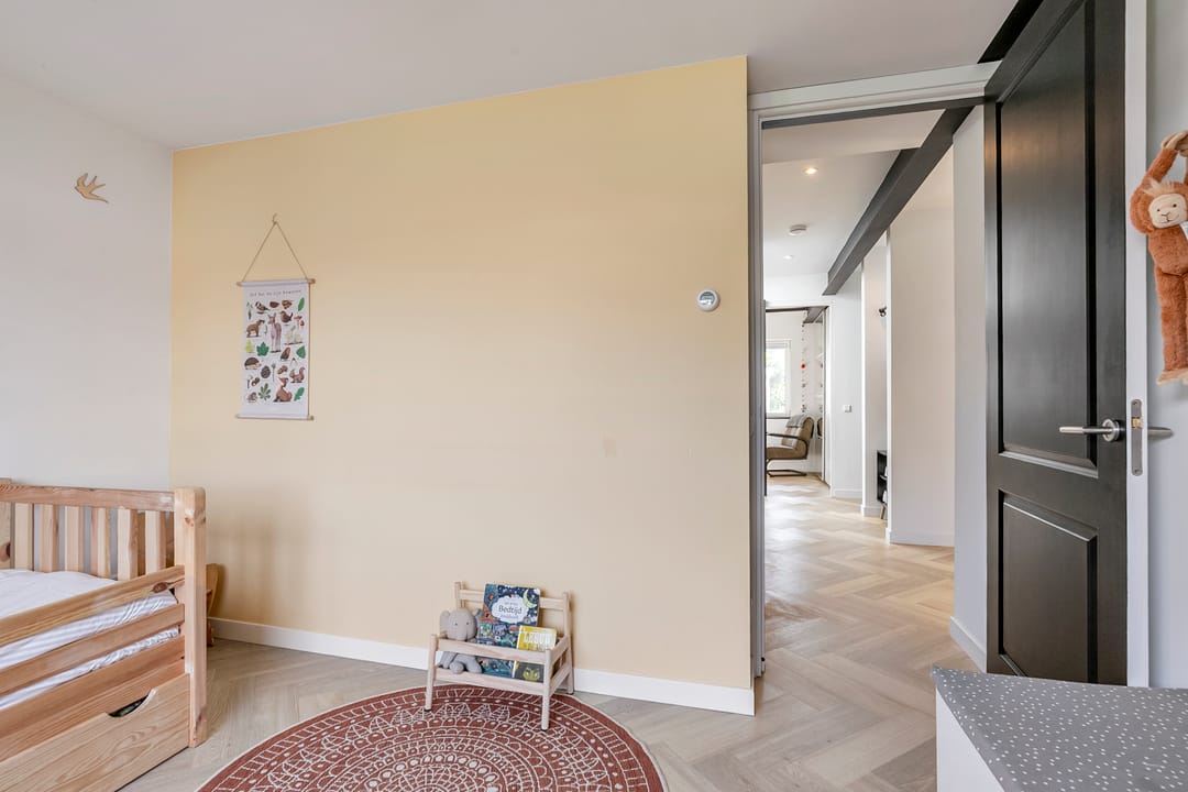 Luxurious Renovated Upper Apartment with Spacious Rooftop Terrace in Huissen Center — 23