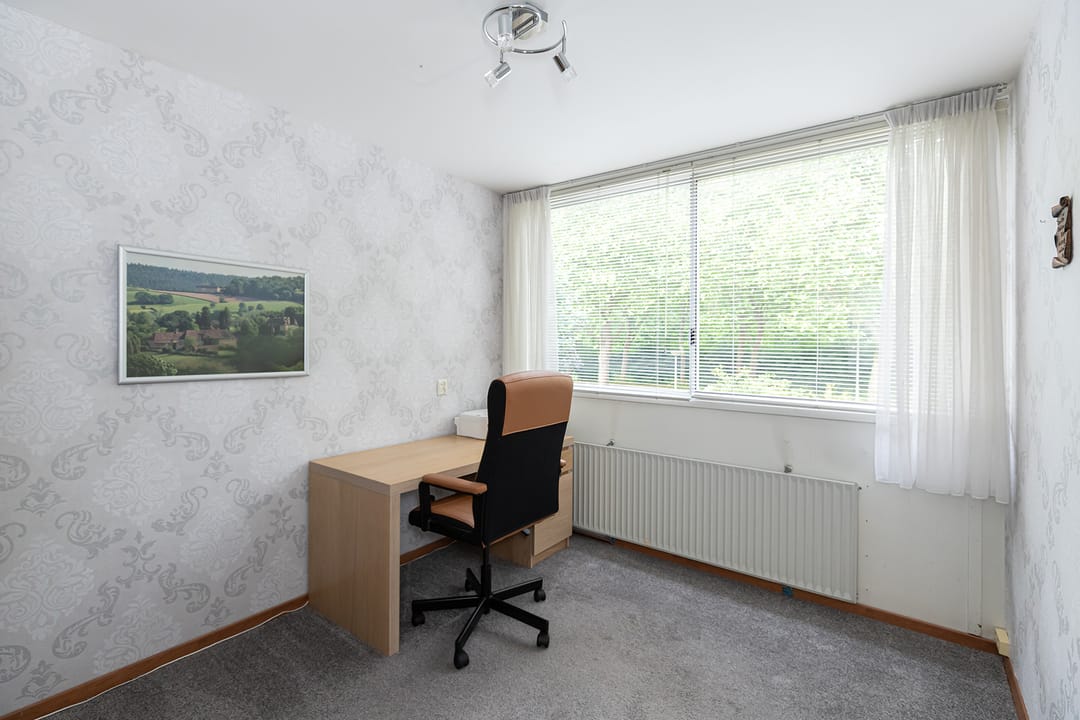 Spacious Terraced House with Four Bedrooms and Private Parking in Green Middenpolder — 17