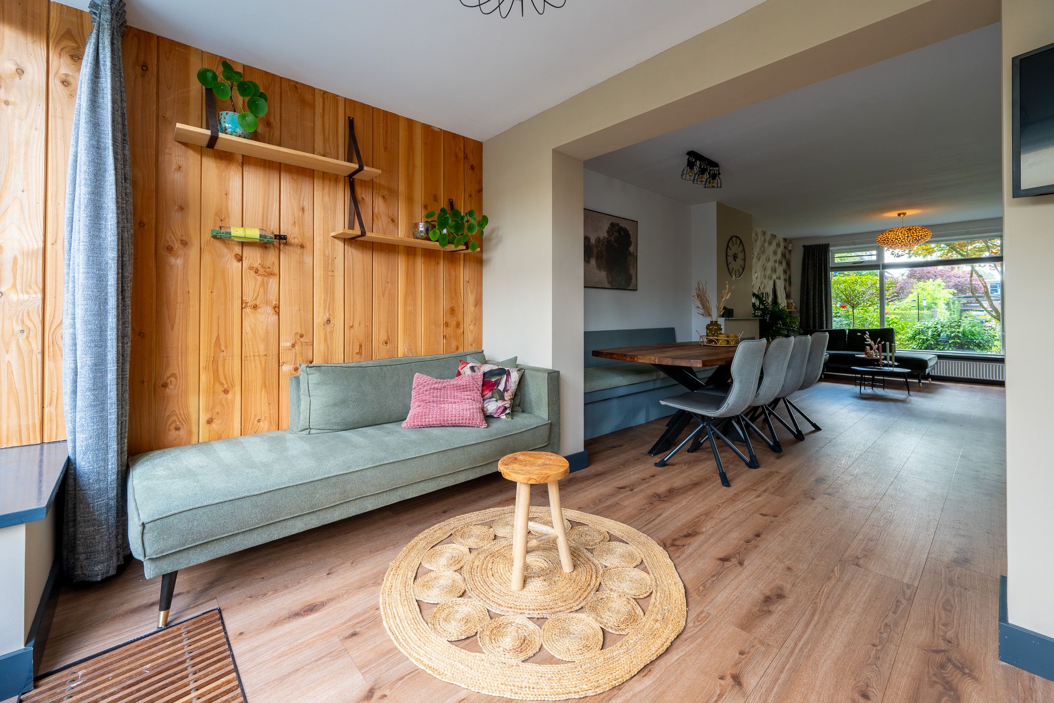 Spacious Semi-Detached Family Home with Versatile Outbuilding in Green Zeist Location — 12