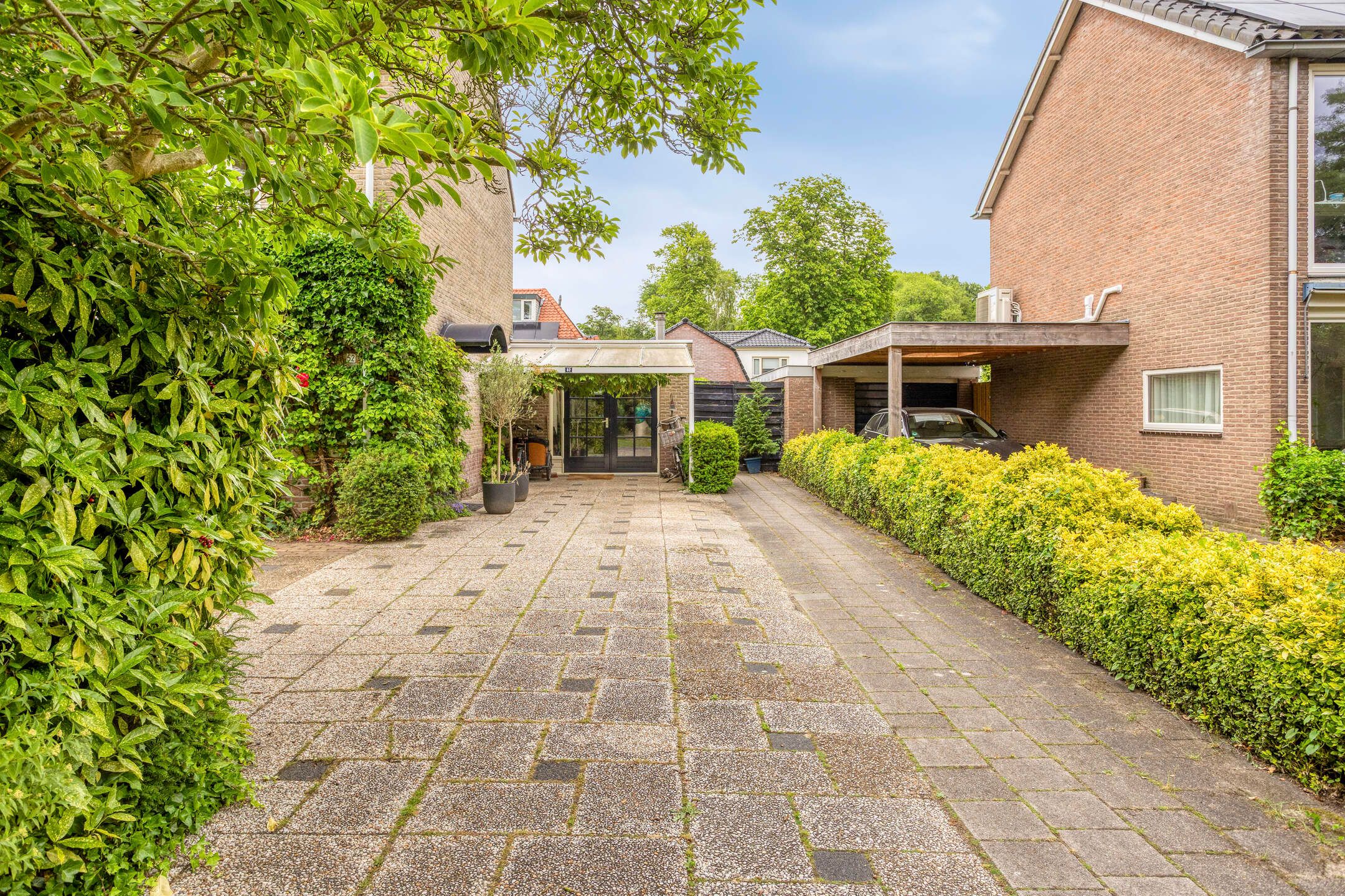 Spacious Corner Home with Large Private Garden in Soestdijk — 42