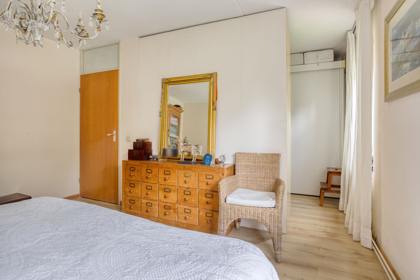 Spacious Corner Home with Large Private Garden in Soestdijk — 20