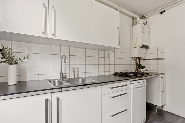 Appartement te koop: Vincent van Goghstraat 4B, Amsterdam