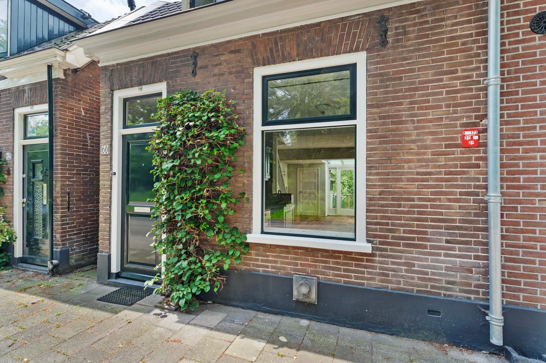 Photo 8 of Zuidereinde 60