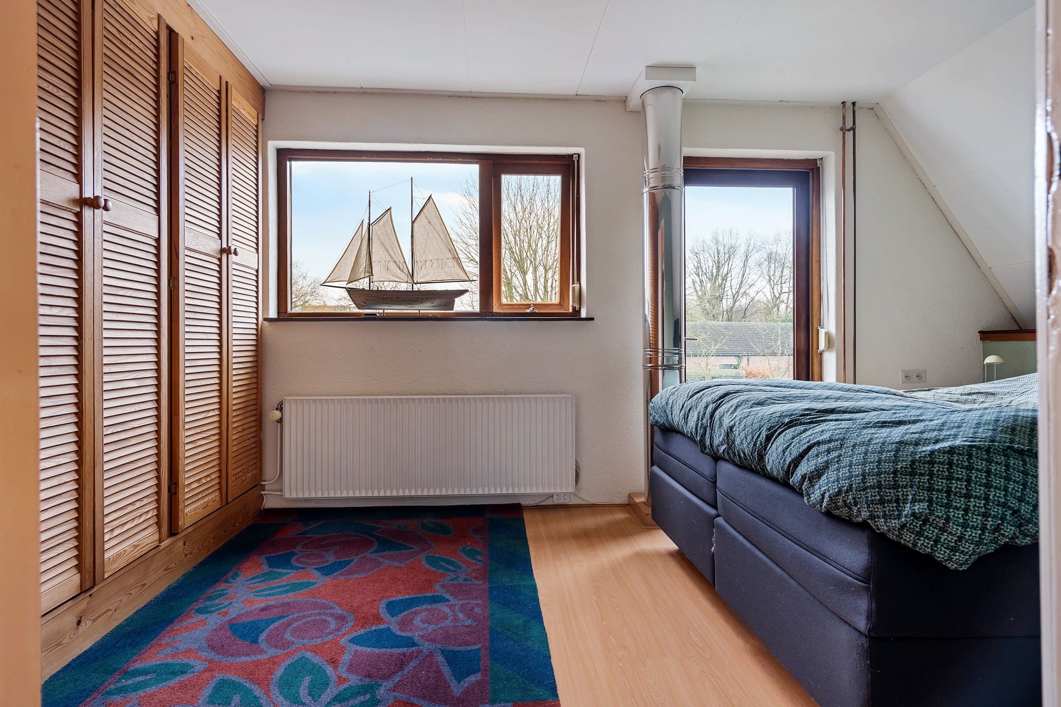 Spacious Detached Home with Versatile Outbuilding in Apeldoorn West — 21