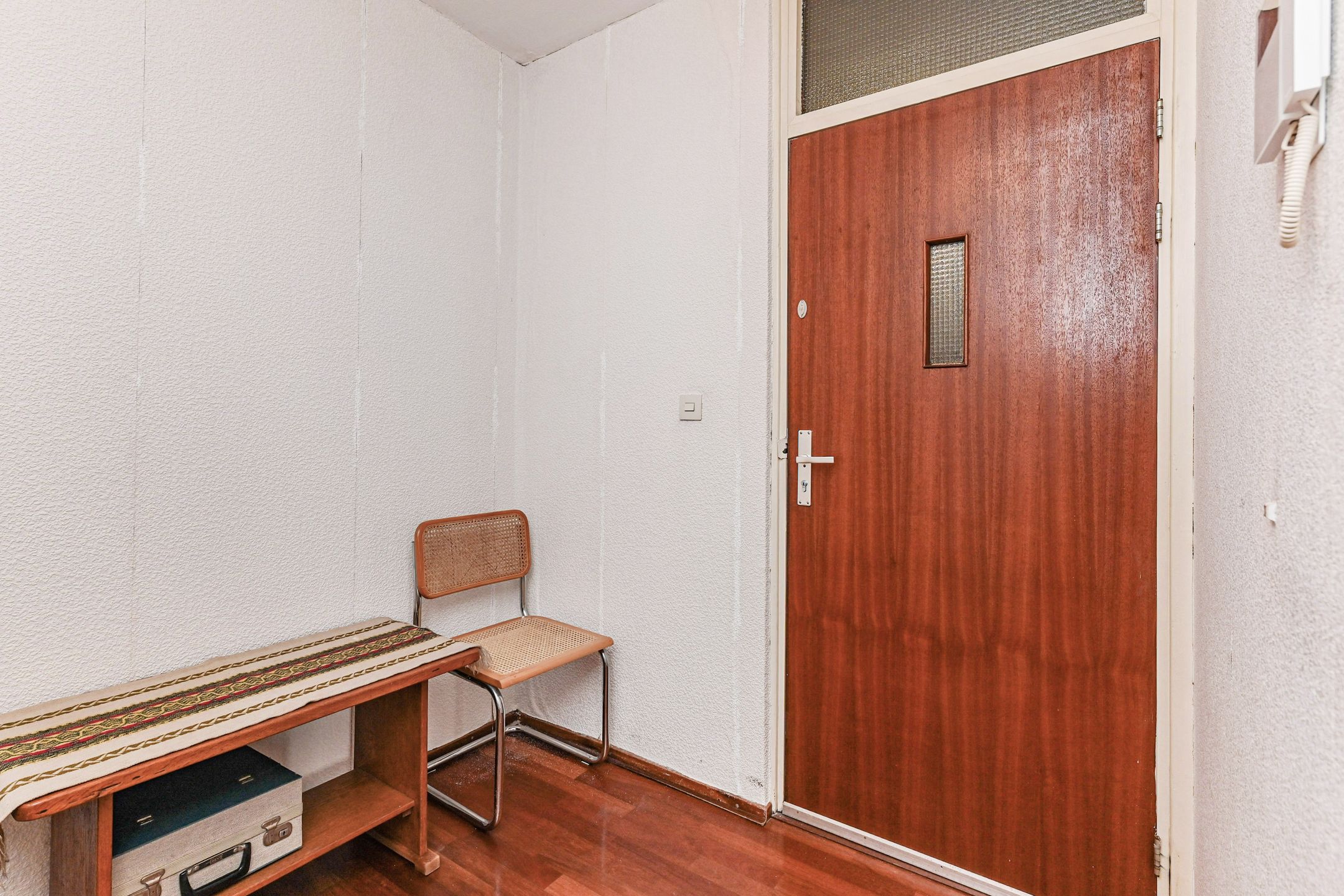 Spacious 3-Room Apartment with Two Balconies in Quiet Green Surroundings — 24