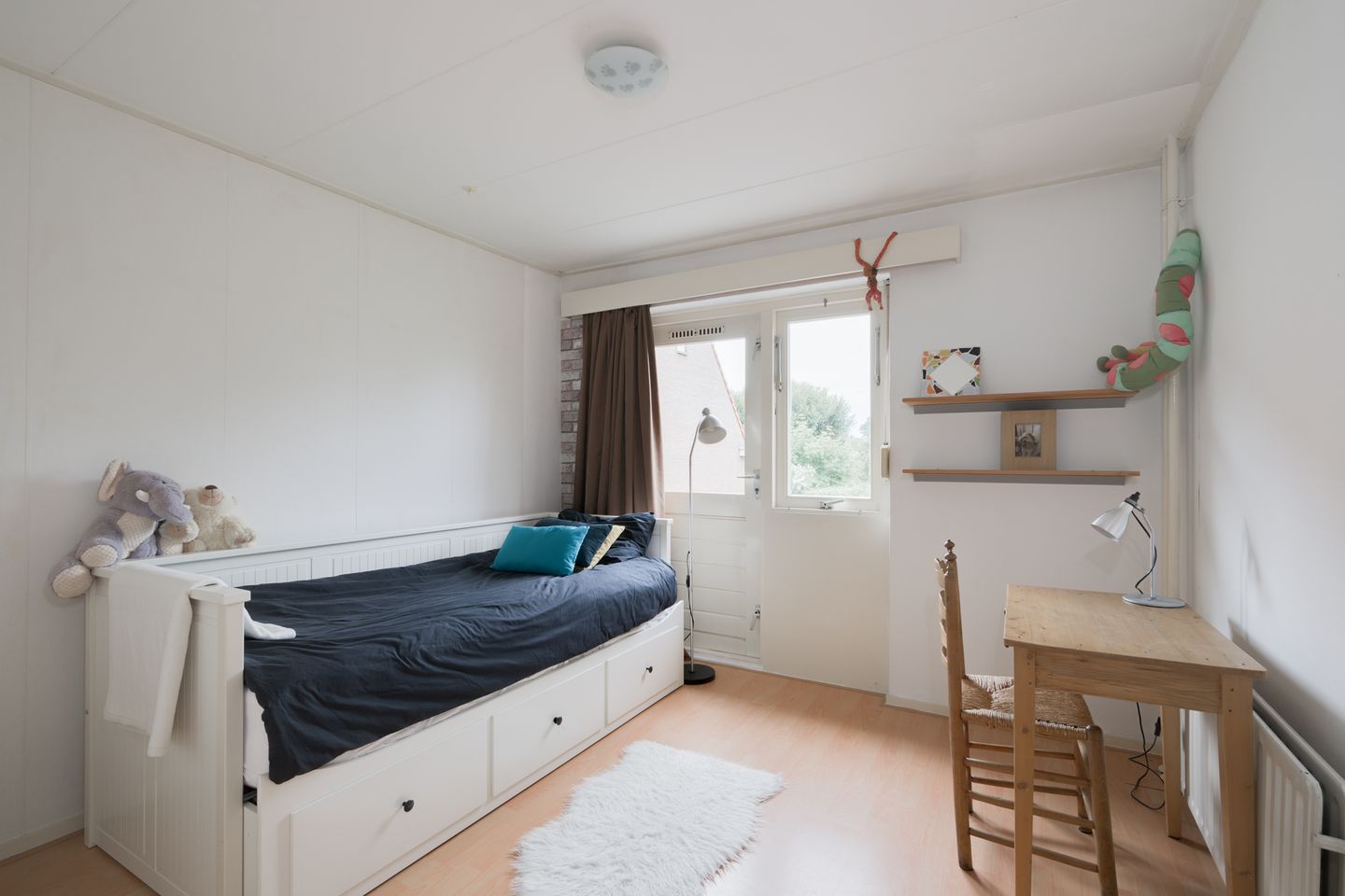Photo 29 of Prins Bernhardstraat 20-A