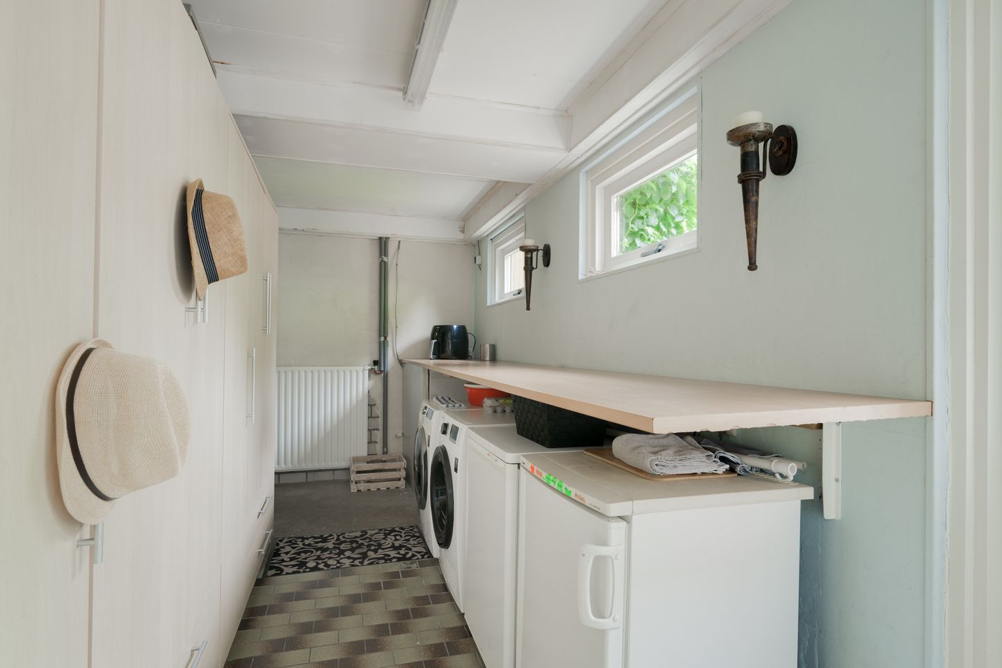 Photo 20 of Prins Bernhardstraat 20-A