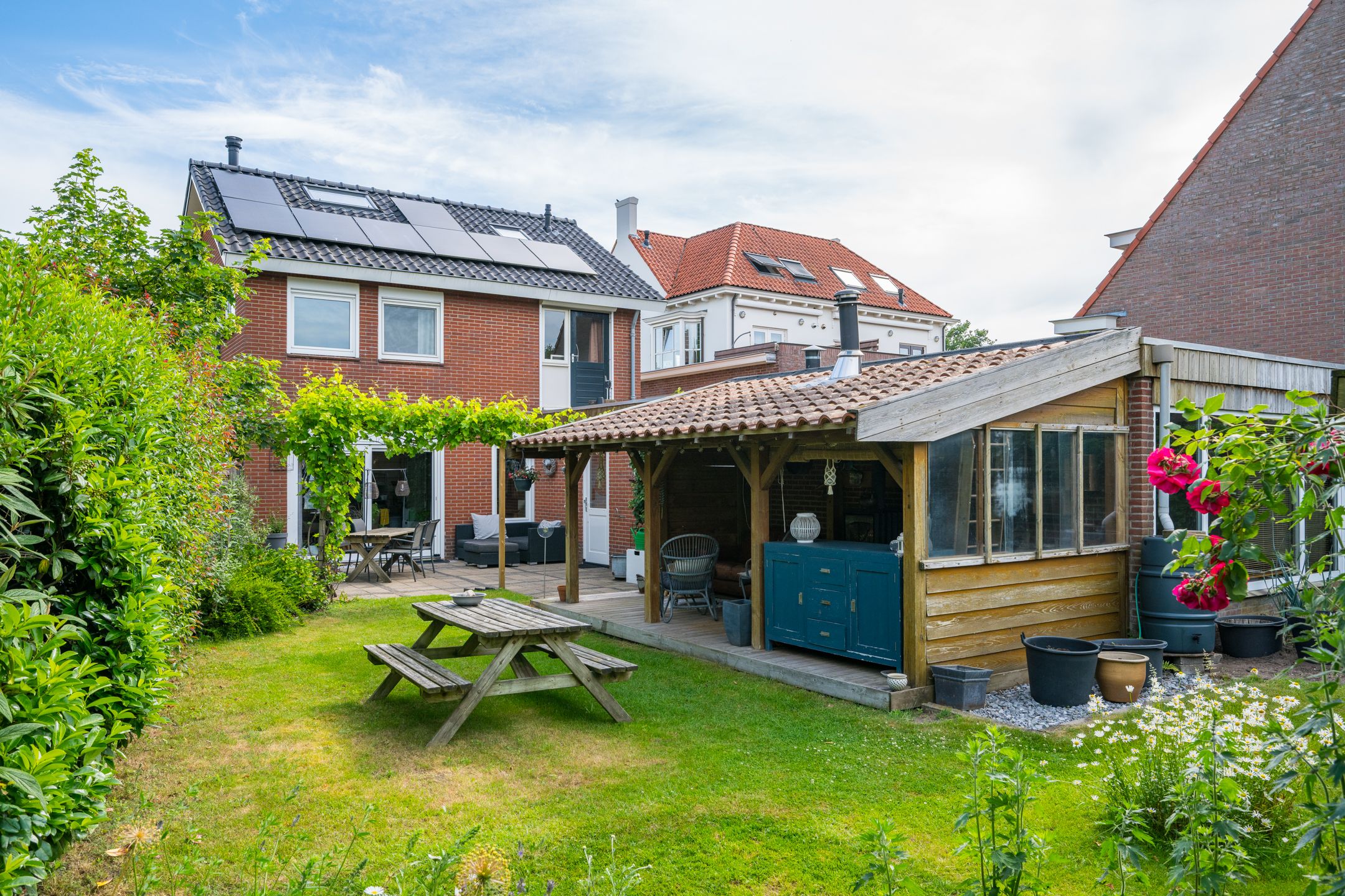 Photo 48 of Prins Bernhardstraat 20-A