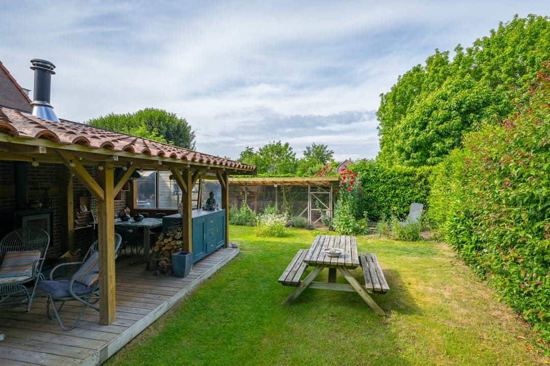 Photo 41 of Prins Bernhardstraat 20-A