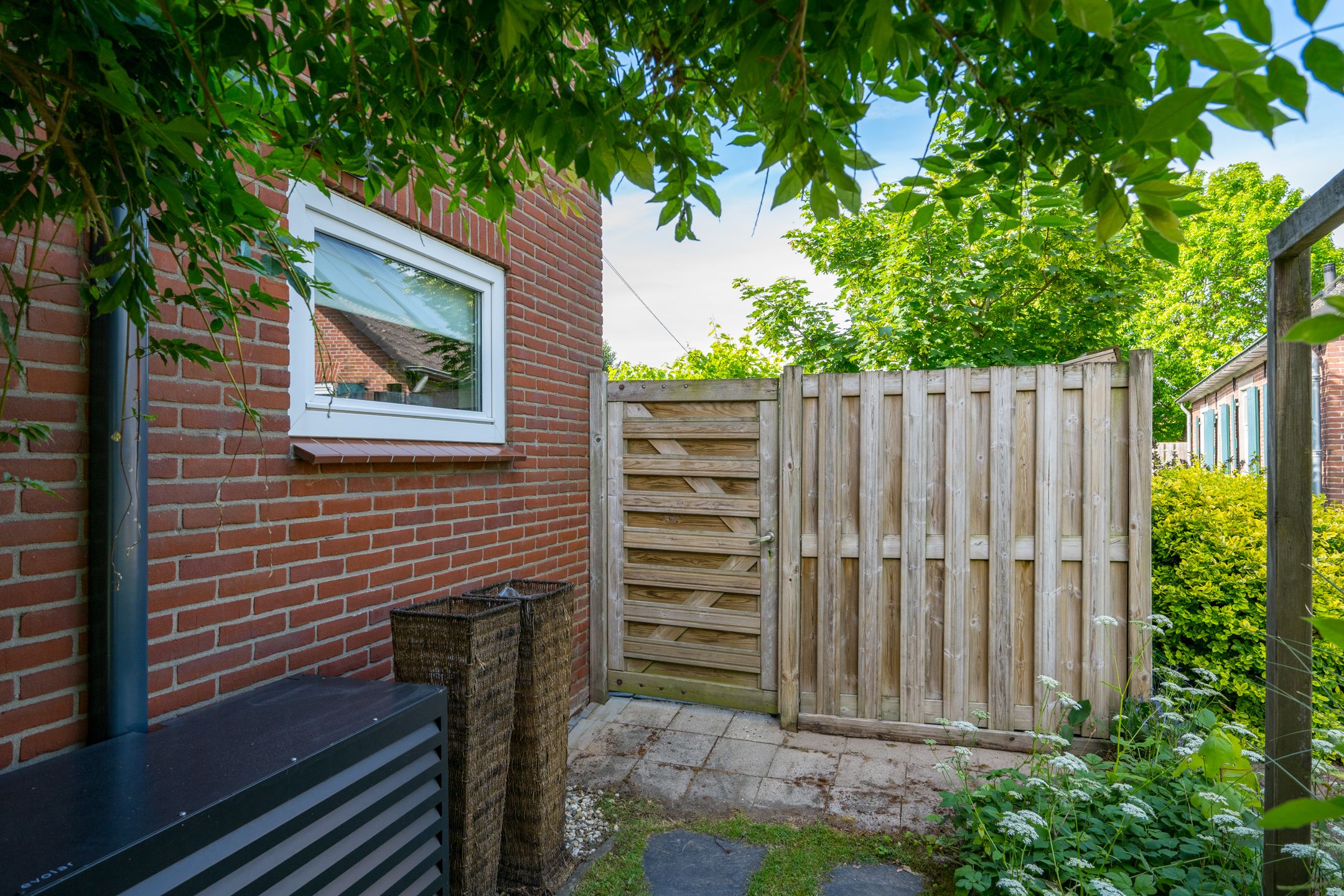 Photo 60 of Prins Bernhardstraat 20-A