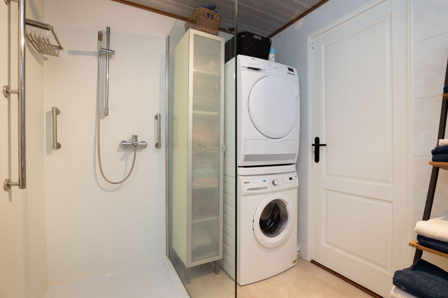 Photo 19 of Vier Heultjes 99