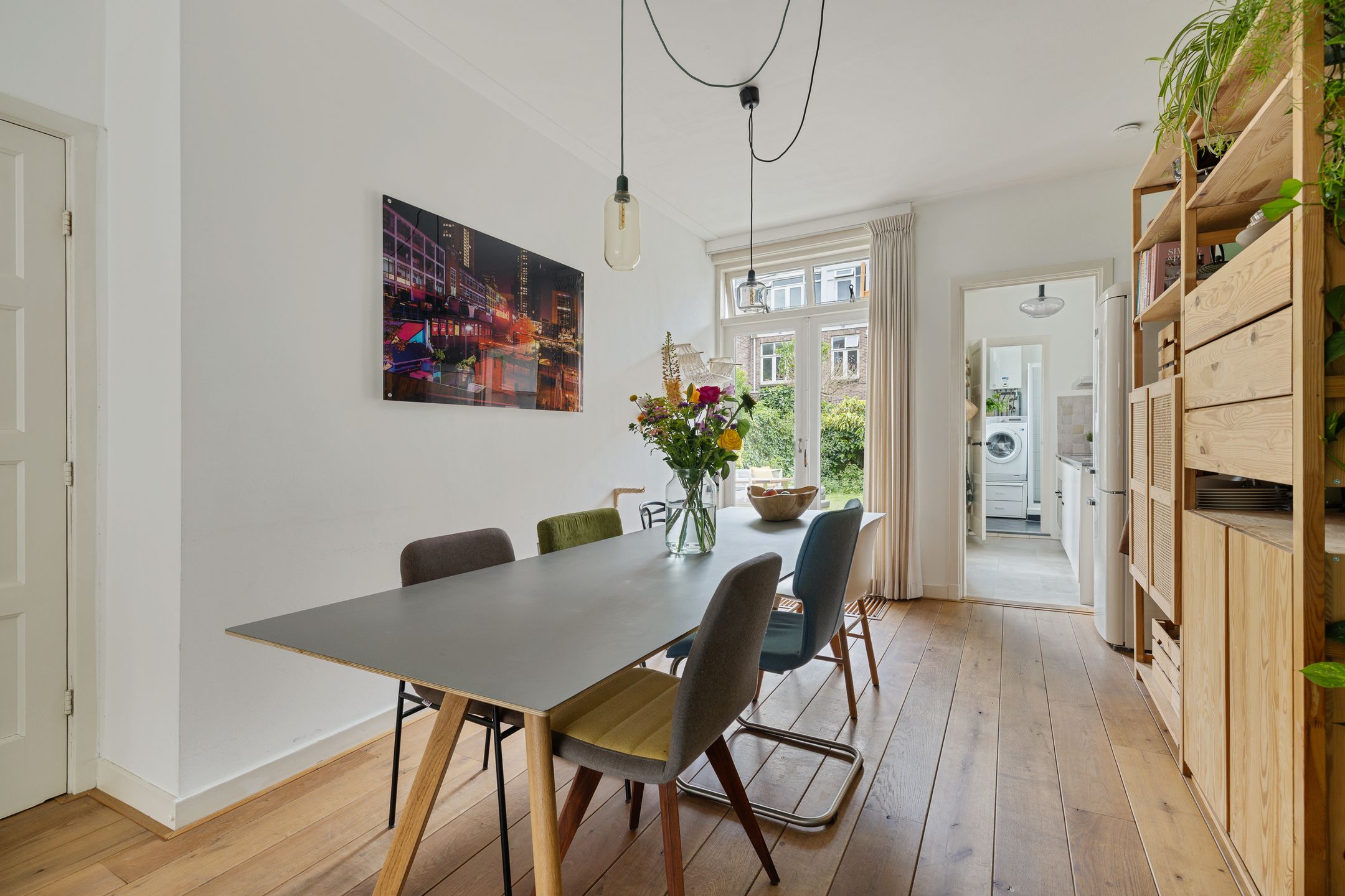 Charming 1930s Ground Floor Apartment with Deep Southwest-Facing Garden in Popular Utrecht Neighborhood — 12