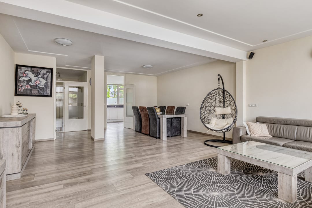 Spacious Modernized Terraced House with Extended Living Area and Four Bedrooms in Goes — 8