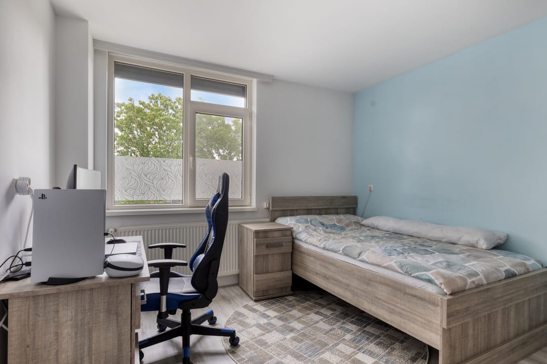 Spacious Modernized Terraced House with Extended Living Area and Four Bedrooms in Goes — 23