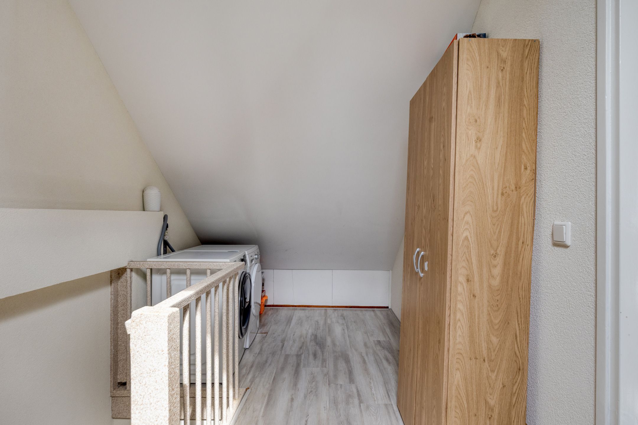 Spacious Modernized Terraced House with Extended Living Area and Four Bedrooms in Goes — 27