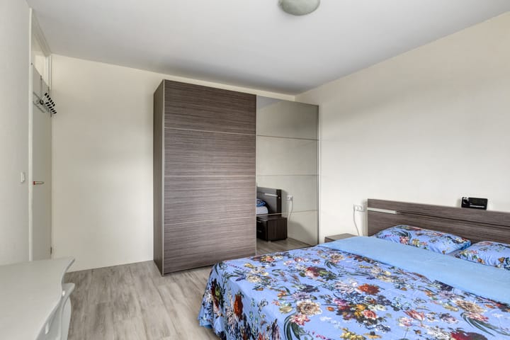 Tussenwoning te koop: Europalaan 28, Goes