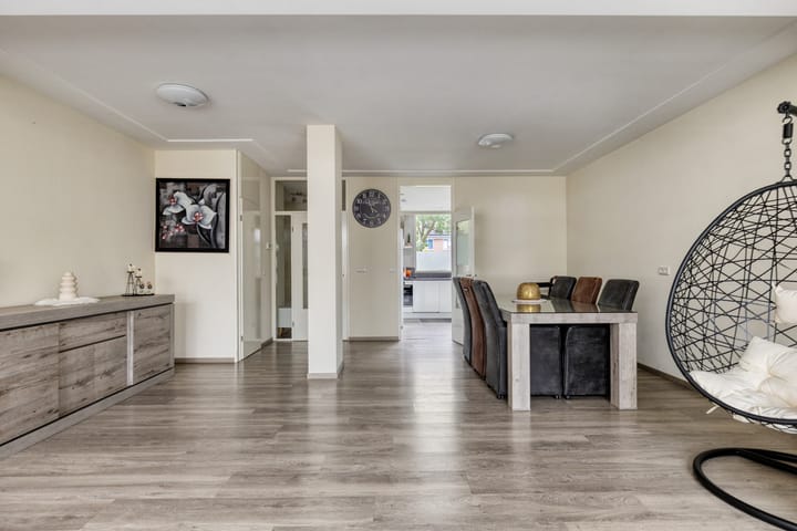 Tussenwoning te koop: Europalaan 28, Goes