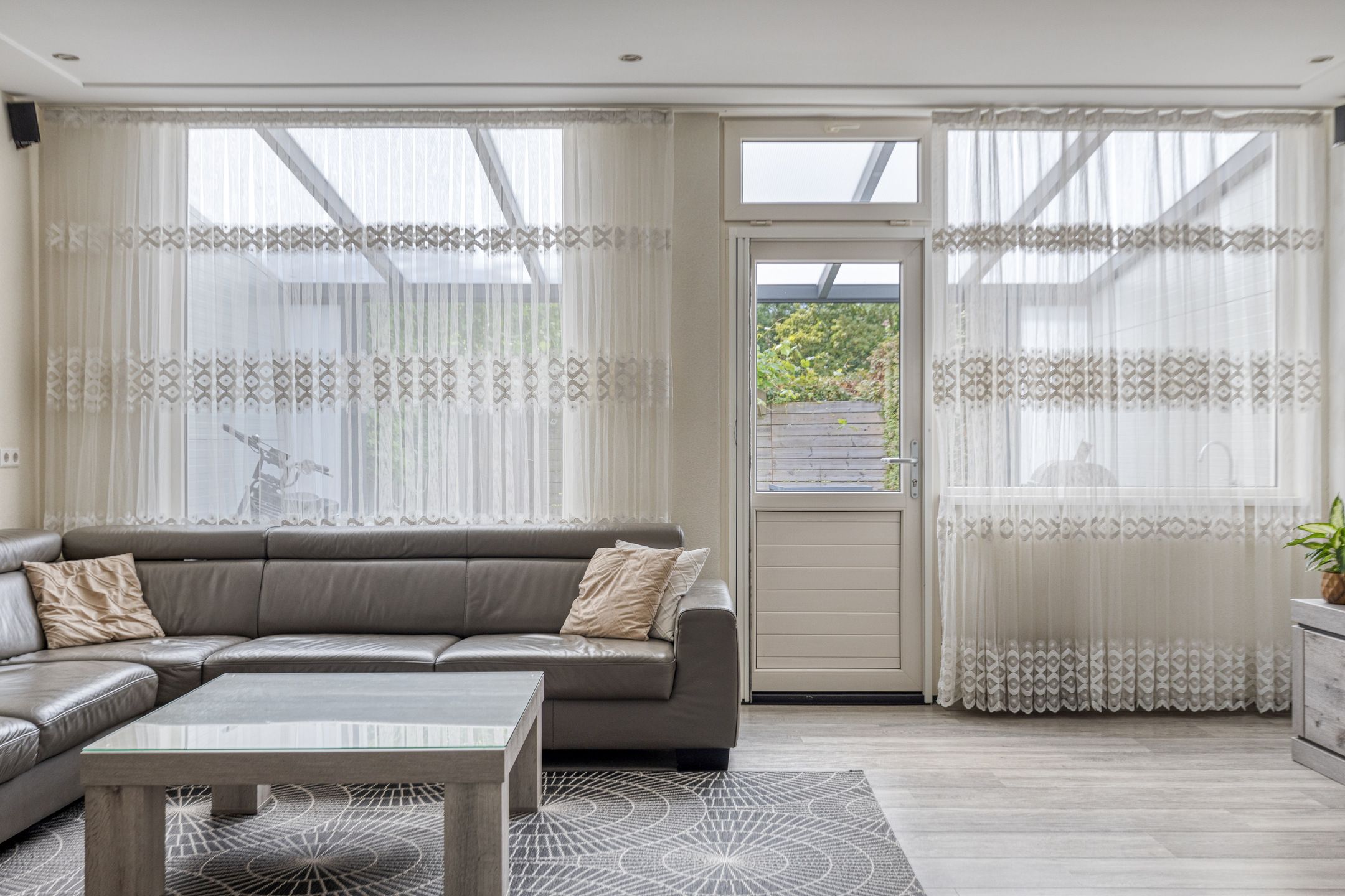 Spacious Modernized Terraced House with Extended Living Area and Four Bedrooms in Goes — 12
