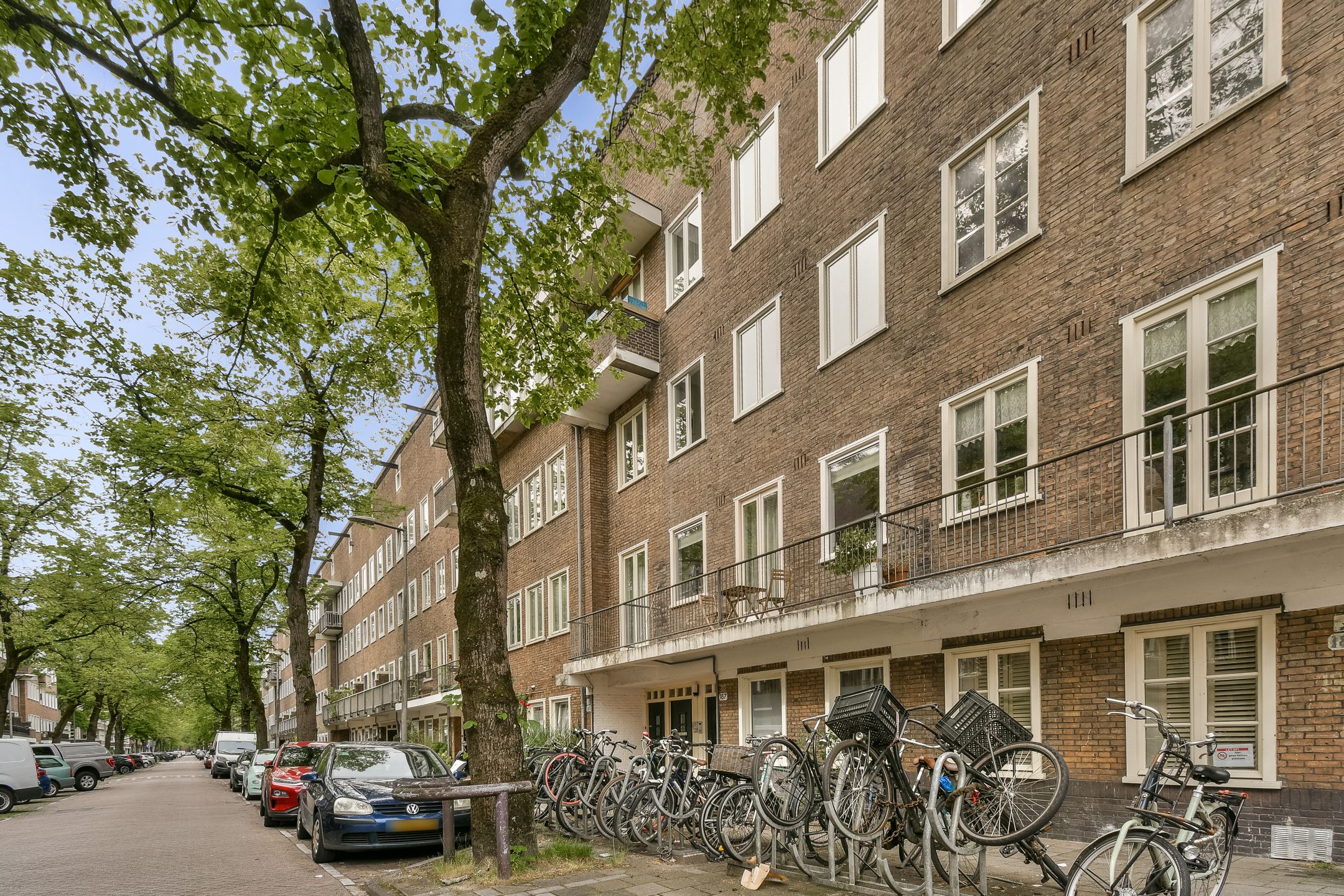 Photo 15 of Orteliusstraat 185-2