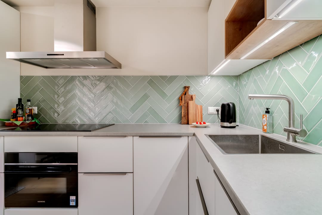 Modern family home with four bedrooms and updated kitchen — 16