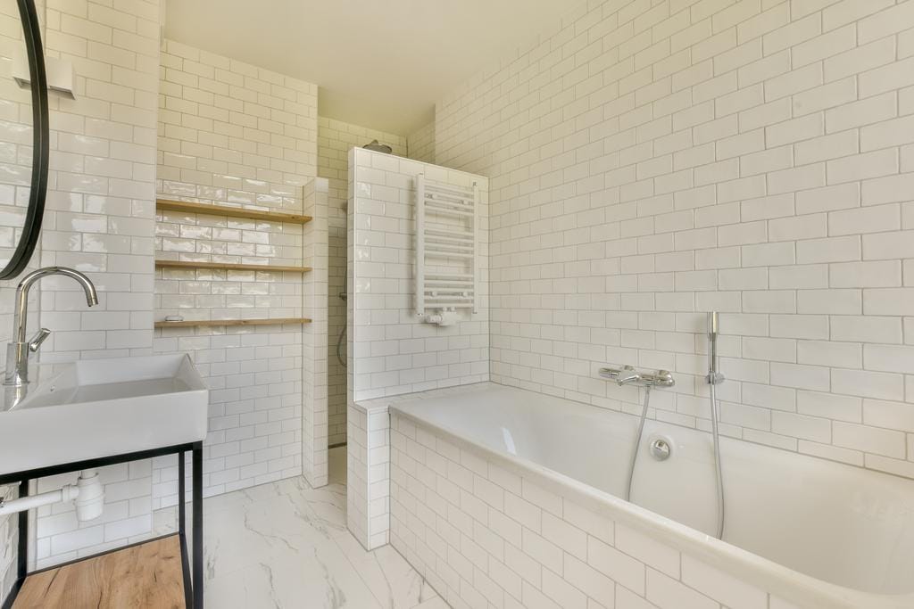 Turnkey Renovated 68 m2 Apartment on Top Floor in Buitenveldert — 12