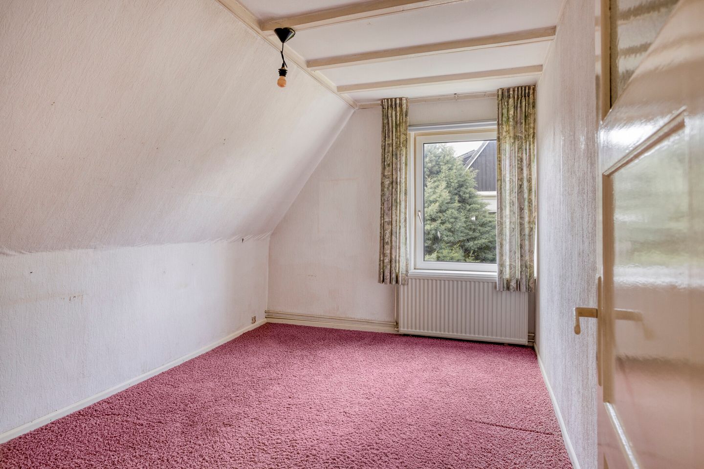 Charming Austrian-Style Detached Home with Spacious Garden in Geleen — 29