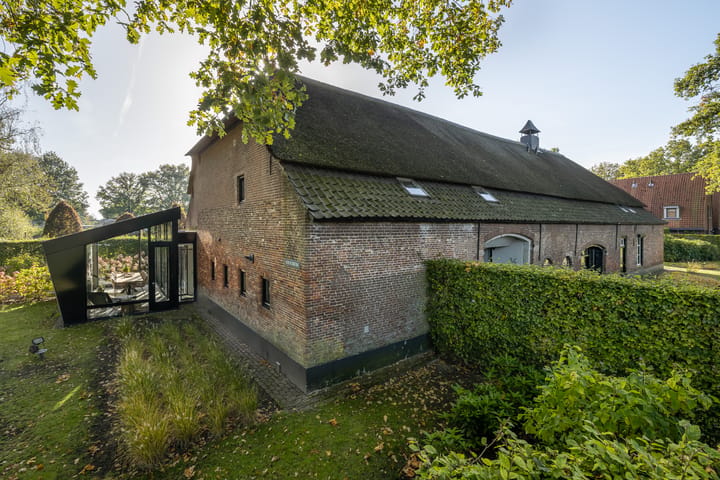 Photo 4 of Torenstraat 34