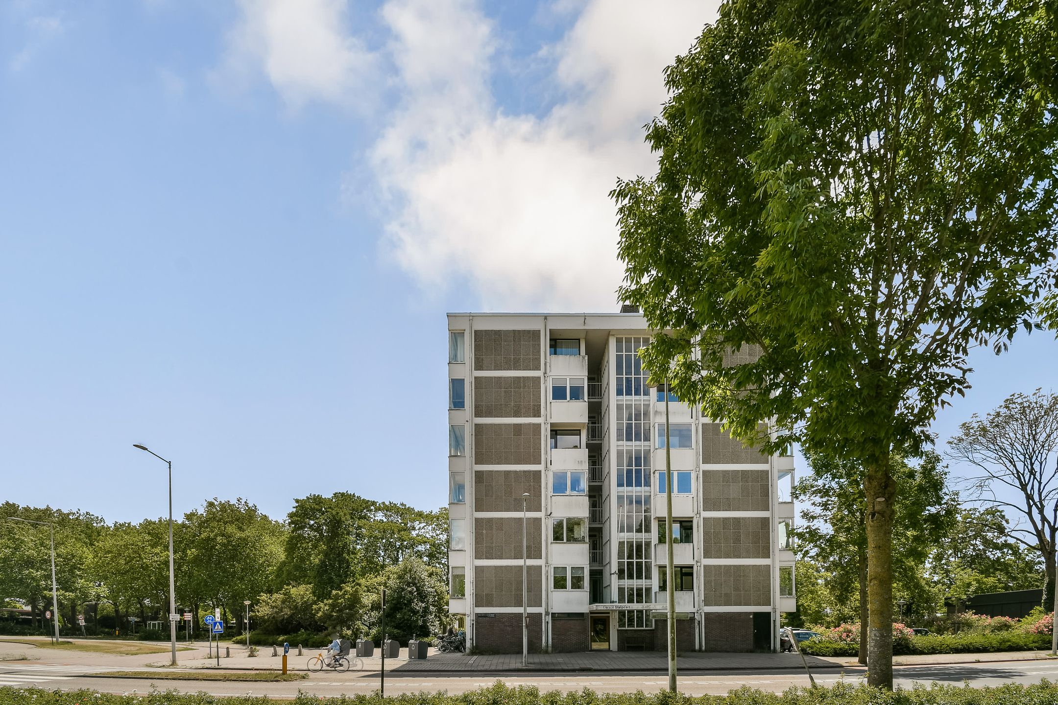 Photo 18 of Van Boshuizenstraat 47