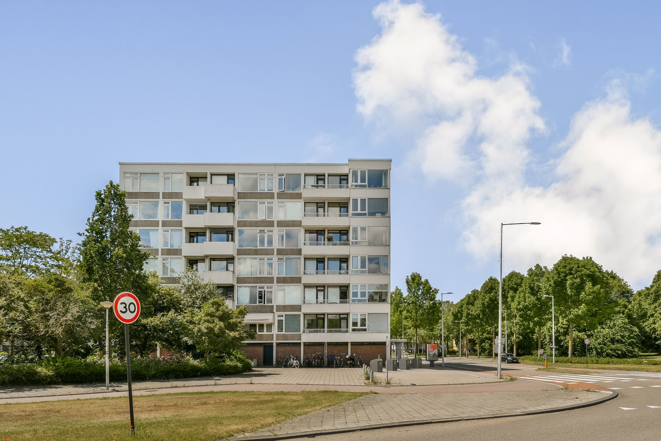 Photo 9 of Van Boshuizenstraat 47
