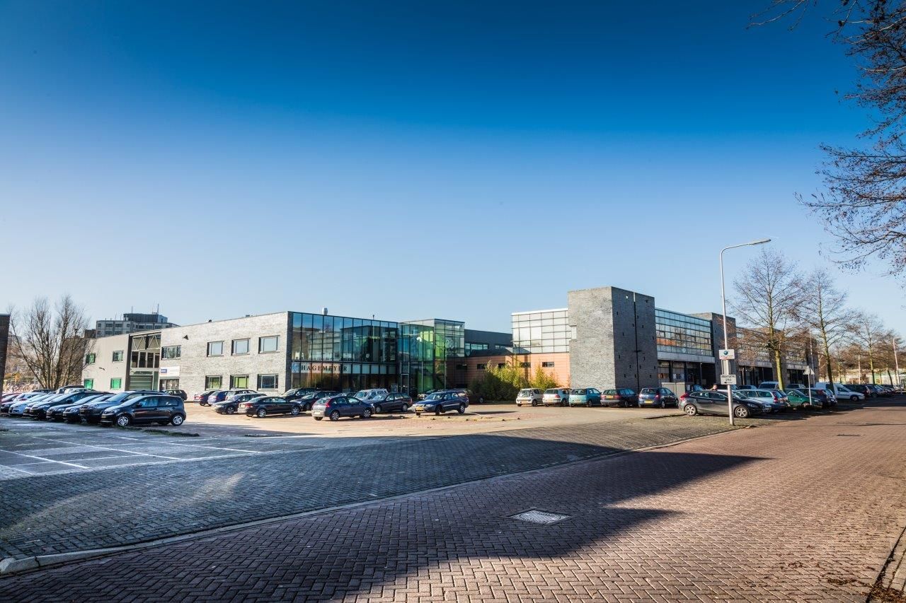 Bekijk foto 4 van Verrijn Stuartweg 26-C