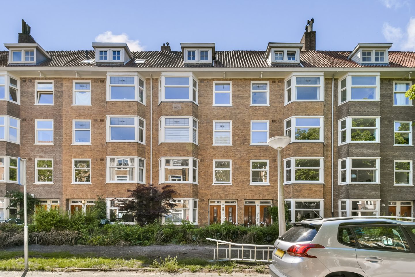 Photo 1 of Van Walbeeckstraat 53-3