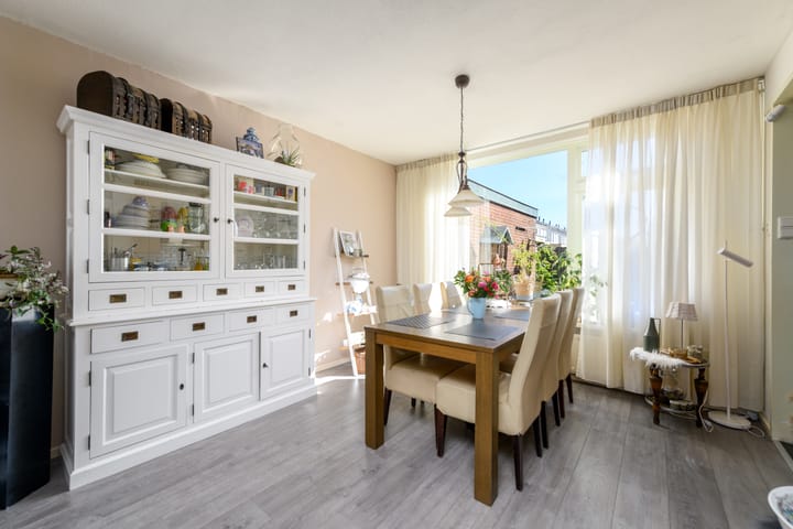 Tussenwoning te koop: Meulestraat 32, Wolvega