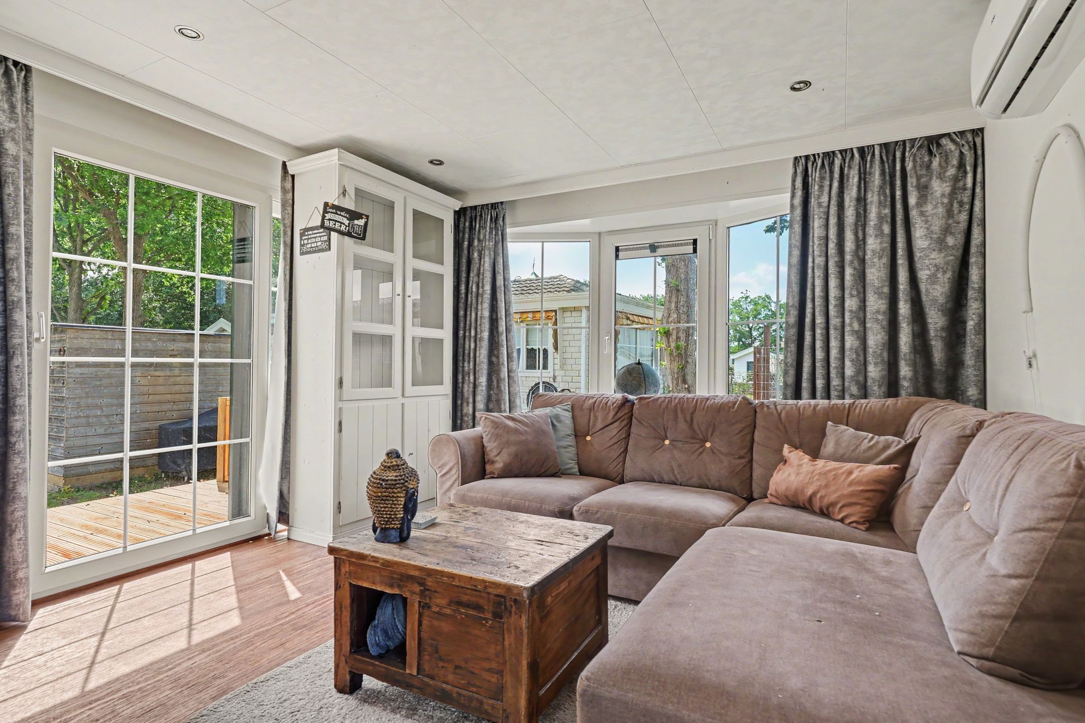 2-bedroom freehold villa in Oostvoorne — photo 3 of 5