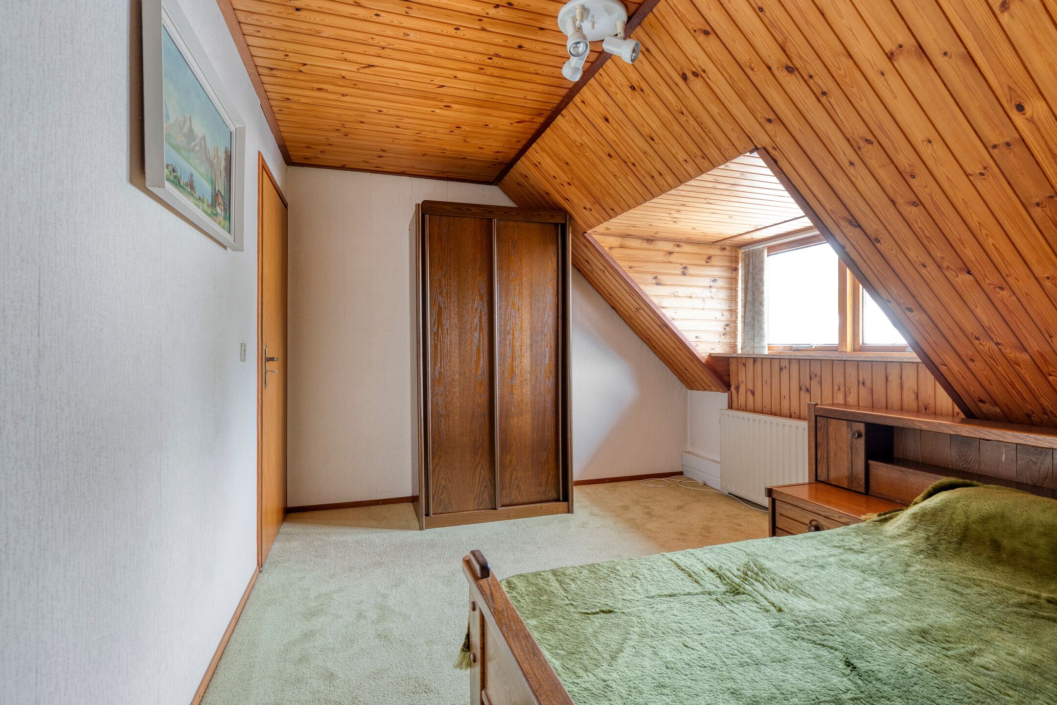Charming Detached Home from 1905 with Renovation Potential in Quiet Brakel — 30