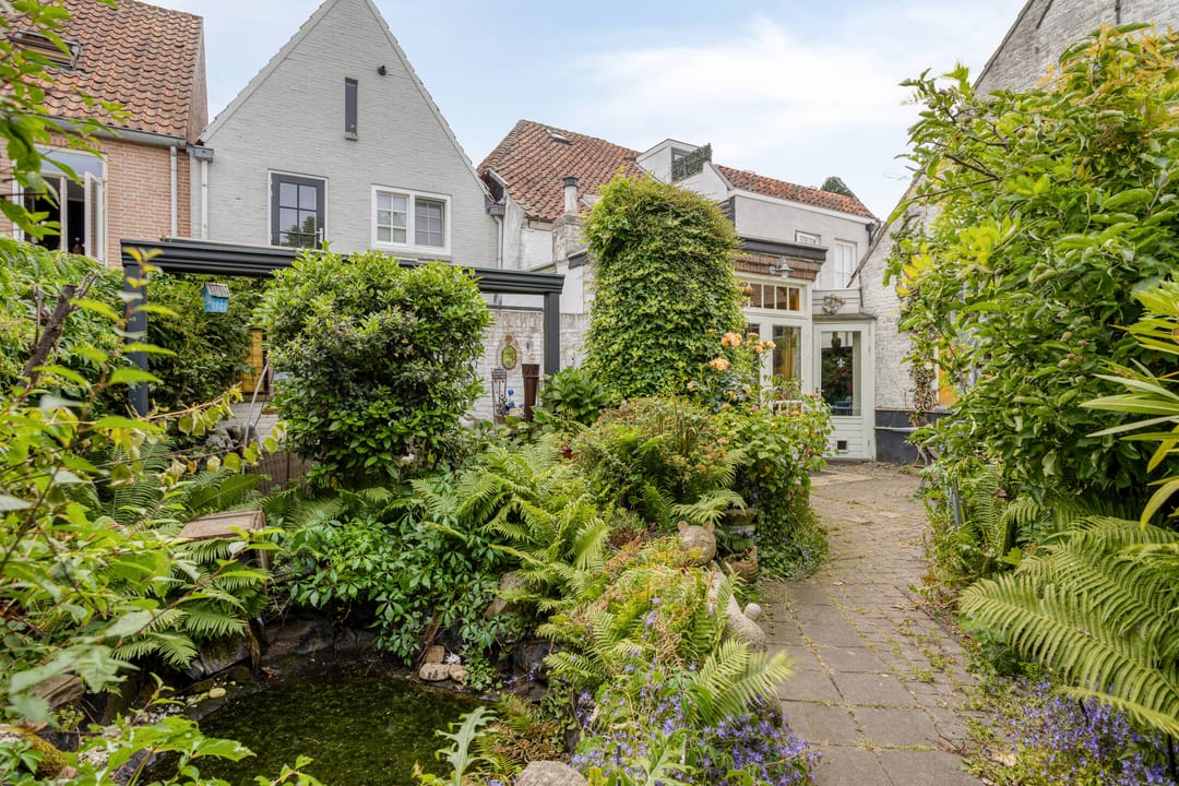 Photo 43 of Wijksestraat 9